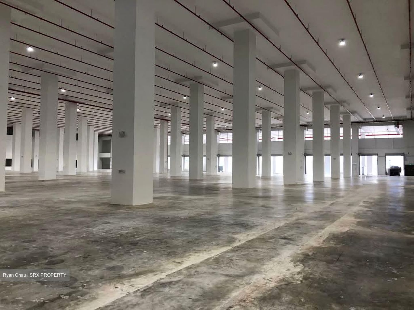 Gul Circle (D22), Warehouse #564755591